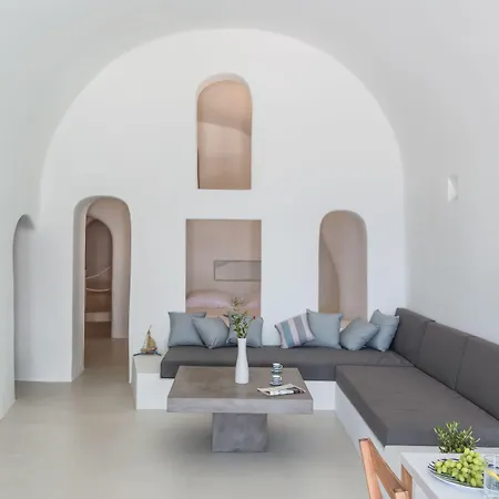 Pina Caldera Villa Oia (Santorini)